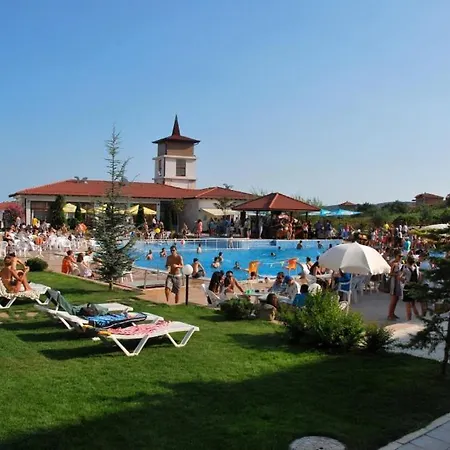 아파트 Harmony Hills Tomovi C12 *