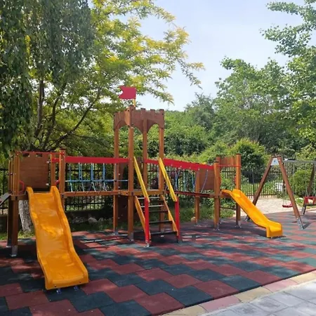 Harmony Hills Tomovi C12 Appartement