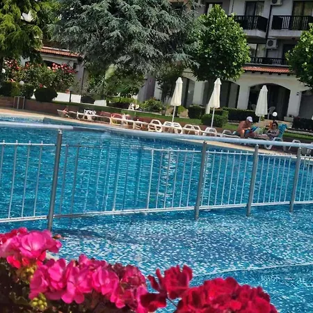 Harmony Hills Tomovi C12 Appartement